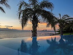 Ocean Beachfront Smart Unit