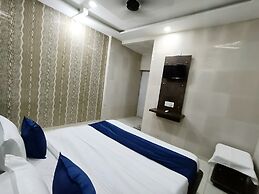 Hotel Shreenath - Dwarka