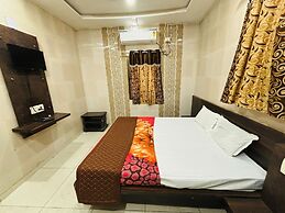 Hotel Shreenath - Dwarka