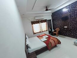 Hotel Shreenath - Dwarka