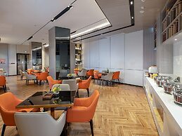 yishangjiudianheyuanlongchuandian