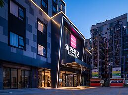 yishangjiudianheyuanlongchuandian