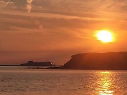 Sea View hut Sleeps 4/6