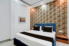 Goroomgo Siddhi Vinayak Inn Varanshi