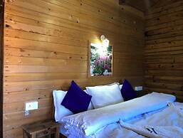 Bluepoppy Resort Auli