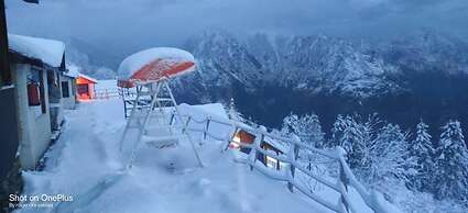 Bluepoppy Resort Auli
