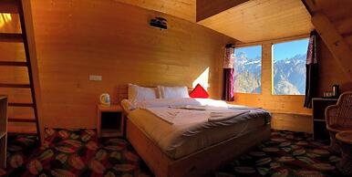 Bluepoppy Resort Auli