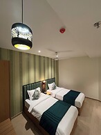 Esquire Hotel Mumbai