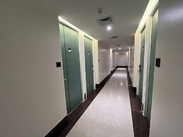 Esquire Hotel Mumbai