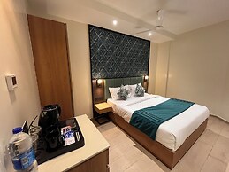 Esquire Hotel Mumbai