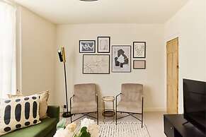 The Lewes Place - Contemporary 3bdr House With Patio