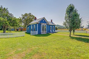 Bright Whites Creek Home: 12 Mi to Dtwn Nashville!