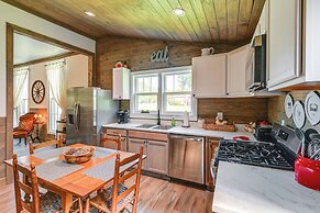 Bright Whites Creek Home: 12 Mi to Dtwn Nashville!