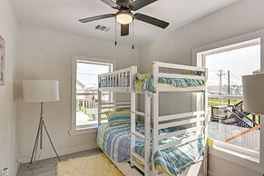 Pet-friendly Galveston Retreat < 1 Mi to Beaches!