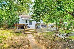 Tulsa Cottage w/ Hot Tub: 4 Mi to Downtown