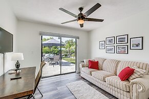 Private Pool & Dock: Relaxing Port Charlotte Oasis