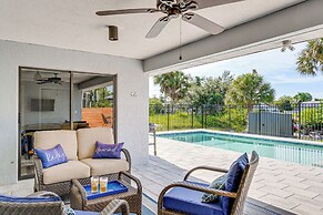 Private Pool & Dock: Relaxing Port Charlotte Oasis