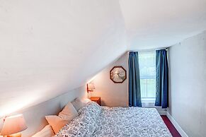 Hawley Home w/ Deck & Mtn Views: Swim, Ski & More!