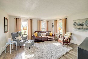 'city Girl Farmhouse' in Hudsonville w/ Hot Tub