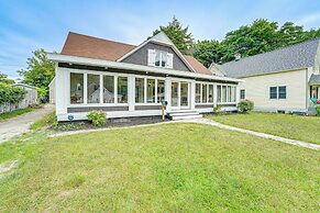 Spacious Vintage Gem w/ Sunroom in Manistee!
