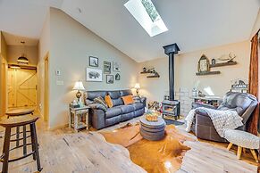 Cabin in Eleven Mile Village w/ Patio & Gas Grill!