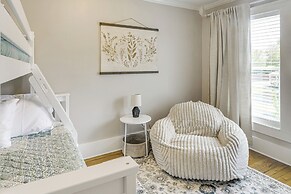 Lebanon Retreat: Decks, Fire Pit & Yard