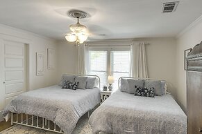 Lebanon Retreat: Decks, Fire Pit & Yard