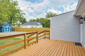 Lebanon Retreat: Decks, Fire Pit & Yard