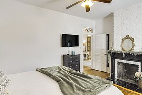 Lebanon Retreat: Decks, Fire Pit & Yard