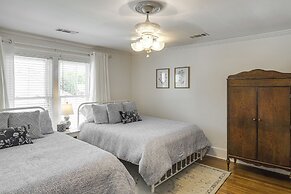 Lebanon Retreat: Decks, Fire Pit & Yard