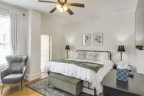 Lebanon Retreat: Decks, Fire Pit & Yard