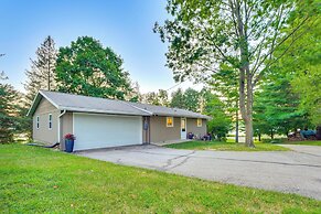 Okee Bay House on Lake Wisconsin w/ Private Dock!