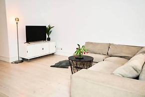 Luxe Apartment Escape