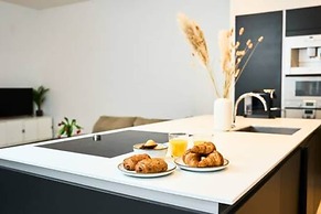 Luxe Apartment Escape