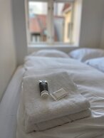 Elegant Apartment In Central