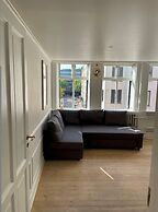 Elegant Apartment In Central