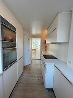 Elegant Apartment In Central