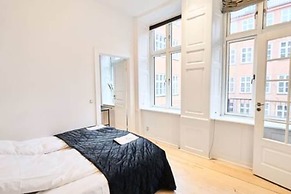 Stunning 2br in the Heart of CPH