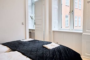 Stunning 2br in the Heart of CPH