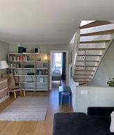 Three Floors apt - With Four BR in the City