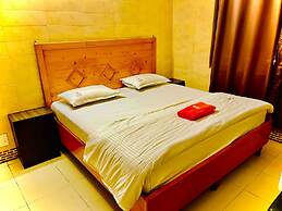 Goromgo Raj Golden & Restaurant Palampur