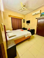 Goromgo Raj Golden & Restaurant Palampur