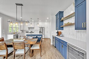 Sunset Cove 4 Bedroom Home