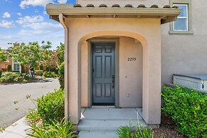 Sunny & Serene Townhouse In Chula Vista 2 Bedroom Townhouse