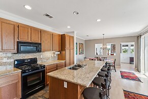 Sunny & Serene Townhouse In Chula Vista 2 Bedroom Townhouse