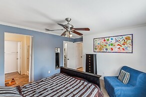 Sunny & Serene Townhouse In Chula Vista 2 Bedroom Townhouse