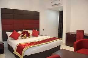 AM 2 PM Hotel and Suites