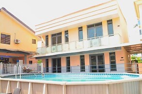 AM 2 PM Hotel and Suites