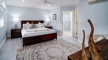 Sapphire Beach 213 3 Bedroom Apts