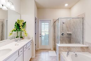 Sweet Retreat, Windsor Island Resort Near Orlando And Disney, By Shine